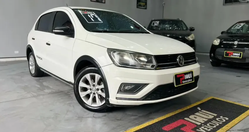  ESTILO + ECONOMIA!   VW/GOL Track 1.0 – 2017