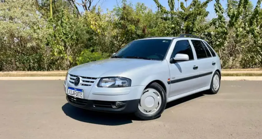 VOLKSWAGEN Gol 1.0 4P