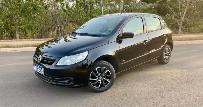 VOLKSWAGEN Gol 1.0