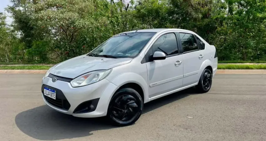 FORD Fiesta Sedan 1.6 4P FLEX