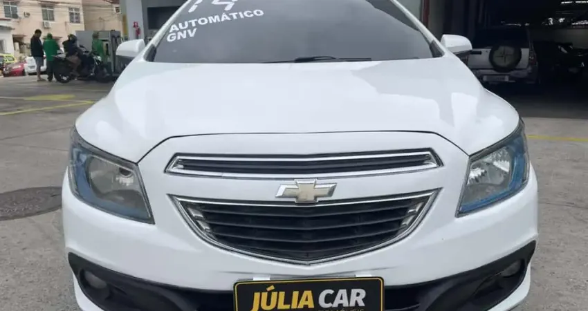 Chevrolet Prisma 2014 1.4 mpfi ltz 8v flex 4p automático