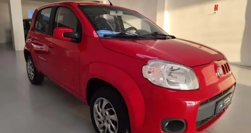 Fiat Uno ECONOMY - Vermelha - 2013/2014