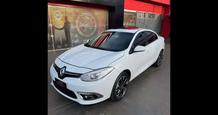 Renault Fluence Privilege 2.0 flex Aut 2017 - Branca - 2016/2017