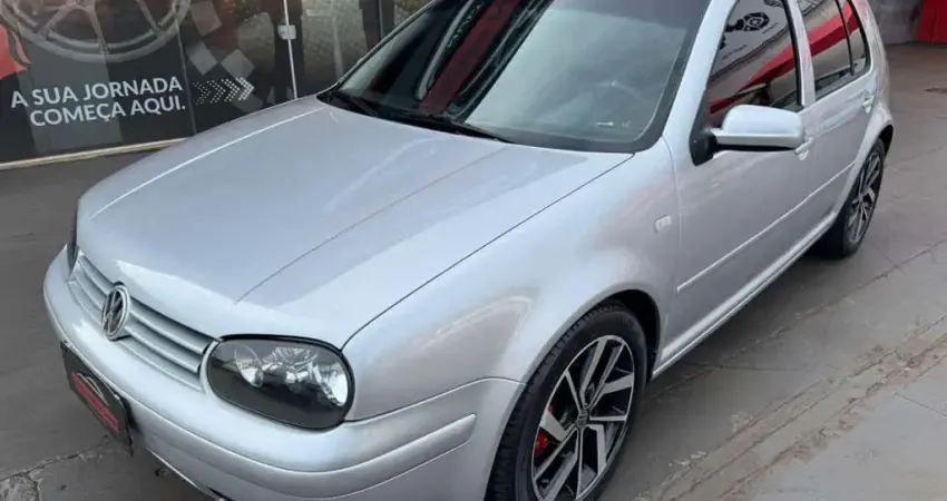 Volkswagen Golf 1.6 - Prata - 2000/2001