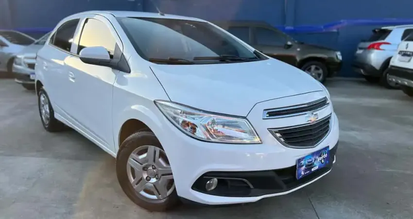 CHEVROLET ONIX 1.0MT LT 2014