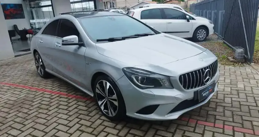 MERCEDES-BENZ CLA200 2014