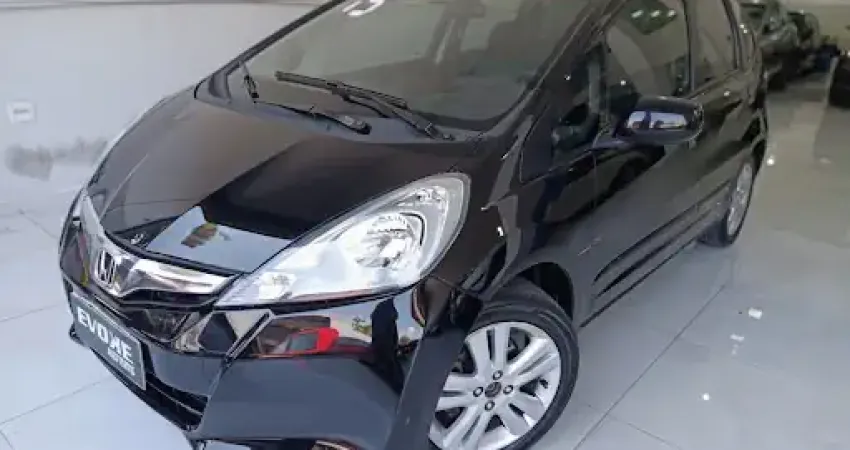 HONDA FIT 1.5 EX 16V FLEX 4P AUTOMÁTICO 2013 extremamente novo