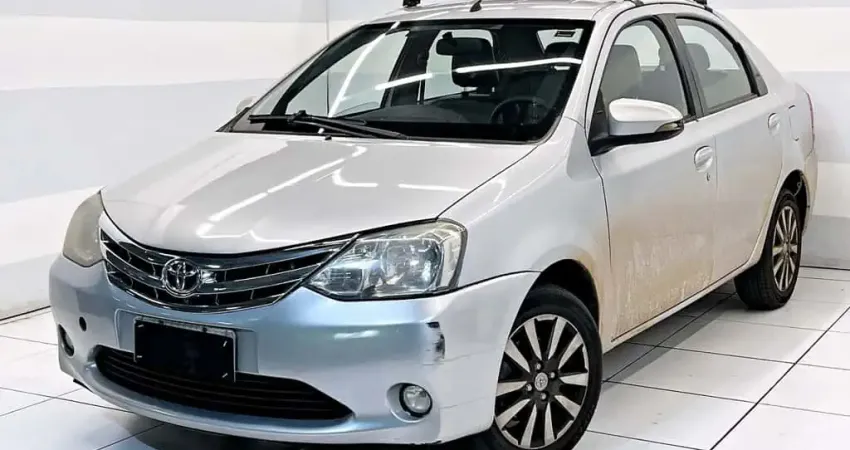 Toyota Etios 2016 1.5 platinum sedan 16v flex 4p manual