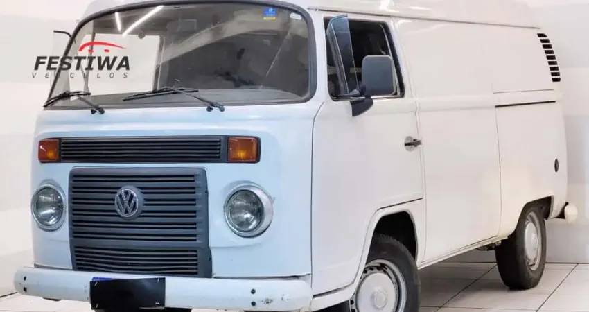 Volkswagen Kombi 2014 1.4 mi furgão 8v flex 3p manual