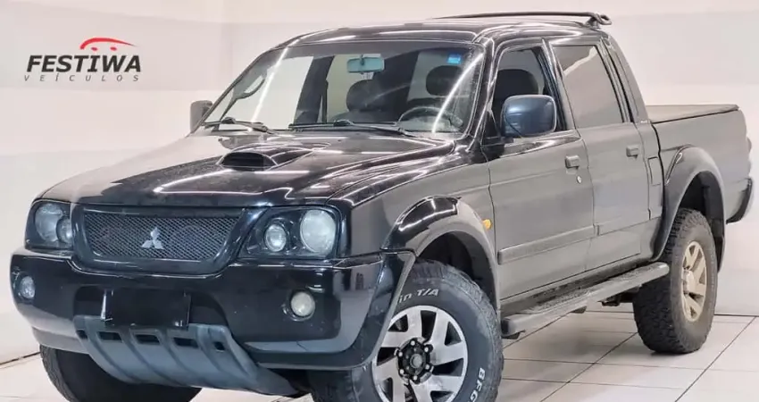 Mitsubishi L200 2004 2.5 sport hpe 4x4 cd 8v turbo intercooler diesel 4p automático
