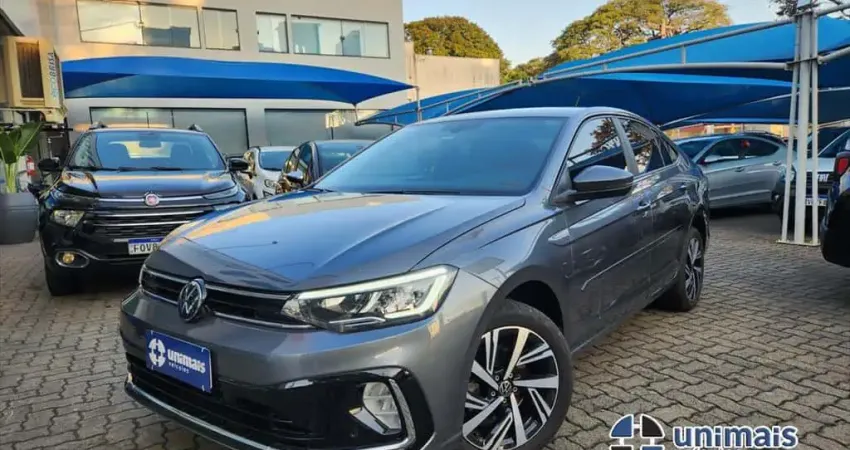 VOLKSWAGEN VIRTUS 1.0 200 TSI HIGHLINE AUTOMÁTICO