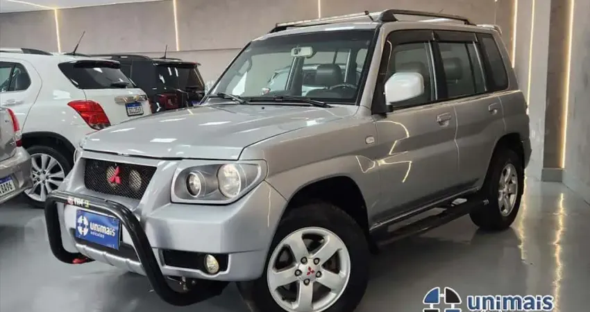 MITSUBISHI PAJERO TR4 2.0 4X4 16V 131CV GASOLINA 4P MANUAL