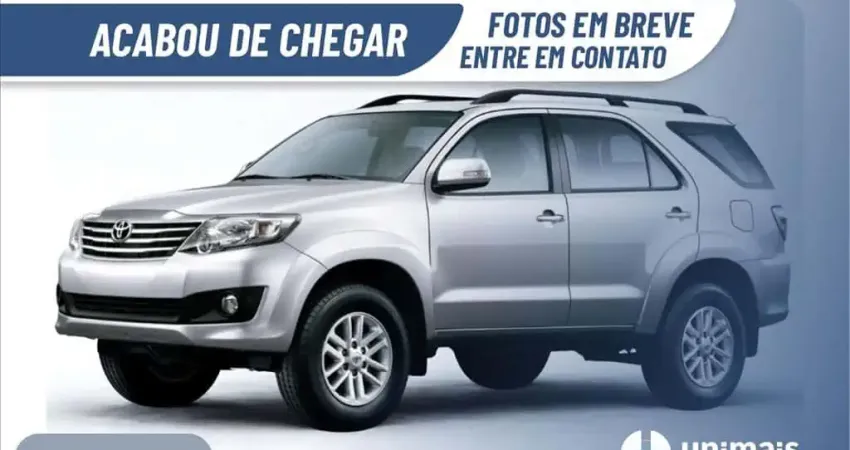 TOYOTA HILUX SW4 2.7 SR 4X2 16V FLEX 4P AUTOMÁTICO