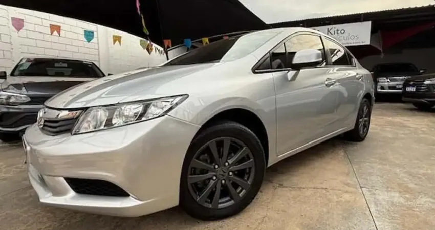 HONDA CIVIC 1.8 LXS 16V FLEX 4P AUTOMÁTICO