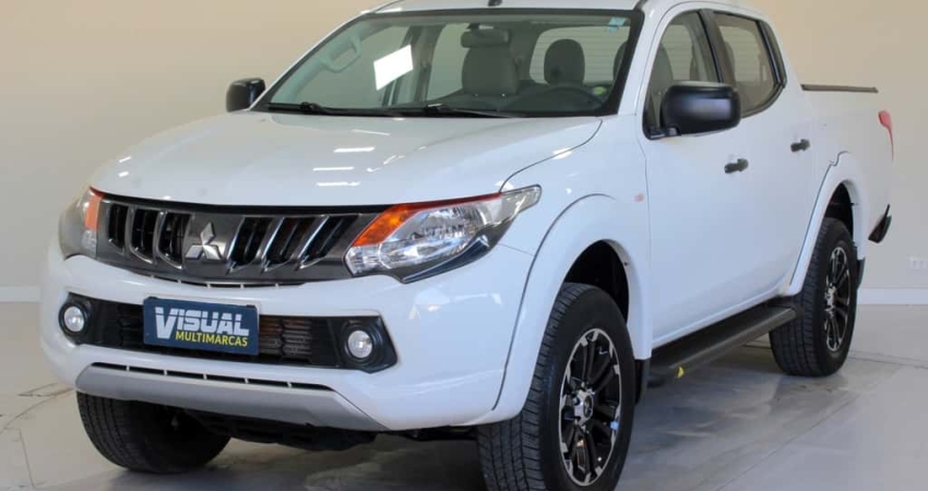 Mitsubishi L200 triton 2023 2.4 16v turbo diesel gls cd 4x4 automático