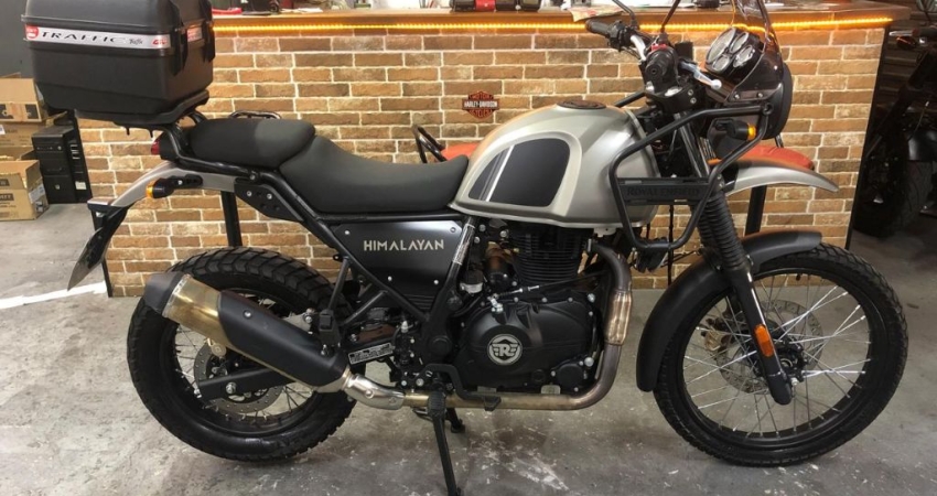 ROYAL ENFIELD   HIMALAYAN