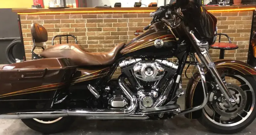 HARLEY DAVIDSON STREET GLIDE