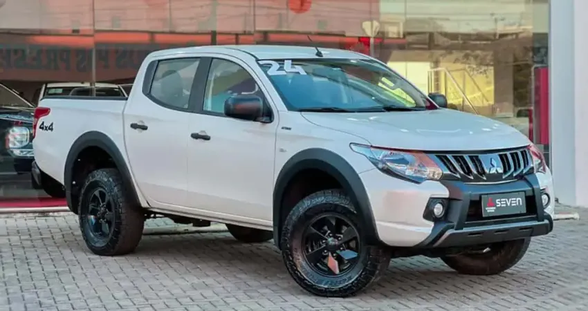 Mitsubishi L200 TRITON 2.4 16V TURBO DIESEL OUTDOOR GLS CD 4X4 AUTOMÁTICO