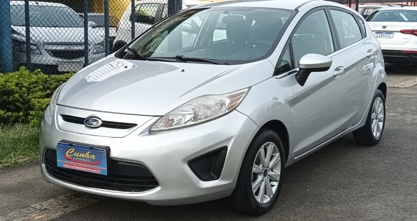 FORD NEW FIESTA SE 1.6 16V MANUAL COM APENAS 86 MIL KM!!  VEICULO EM ÓTIMO  ESTADO, COMPLETO 