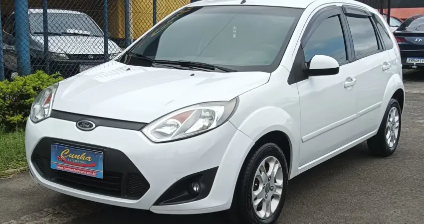 FORD FIESTA CLASS ROCAM 1.6 8V COMPLETO 4 PORTAS VEICULO SUPER IMPECÁVEL  