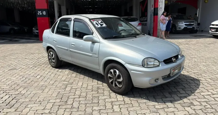 Classic Life 1.0 2005 – econômico, prático e pronto pra te acompanhar!