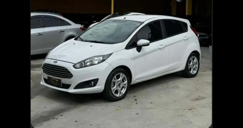 FORD FIESTA 16SEL AT 2017