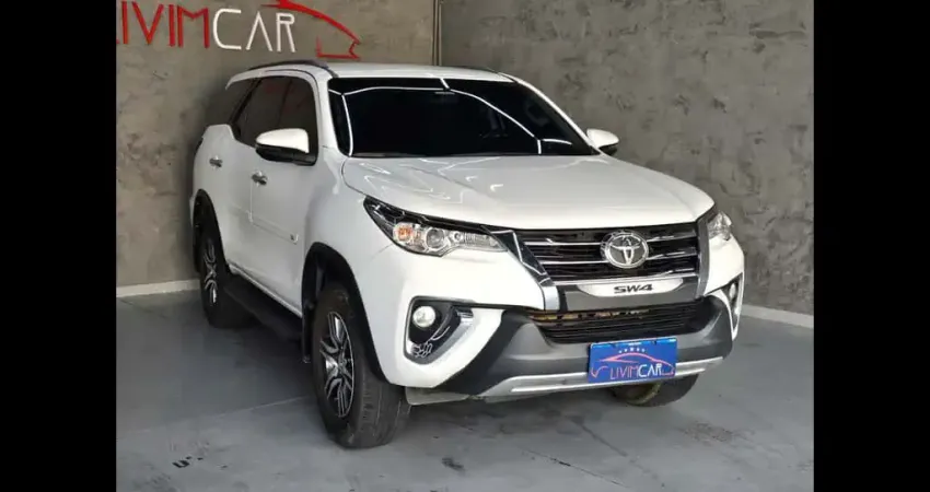 TOYOTA HILUX CD SRV 4x2 2.7 Flex 16V Aut.