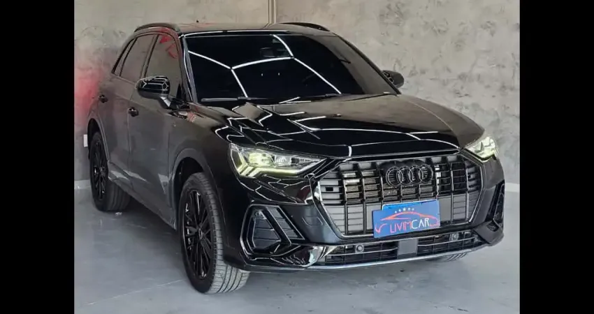 AUDI Q3 SPB Perf. Black 2.0 TFSI Tipt. Quat.