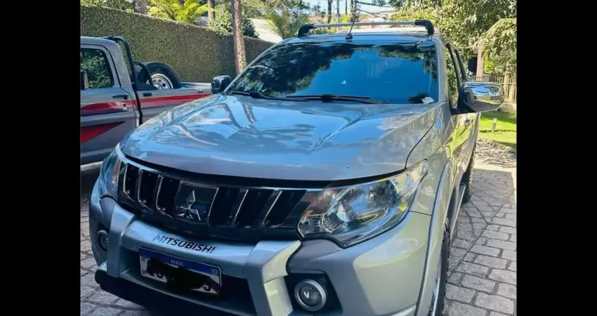 MITSUBISHI L200 TRITON SPORT HPE 2.4 CD DIESEL AUT 2020