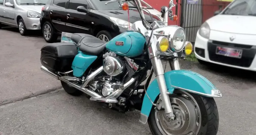 HARLEY-DAVIDSON HARLEY DAVIDSON ROAD KING FLHP 2005