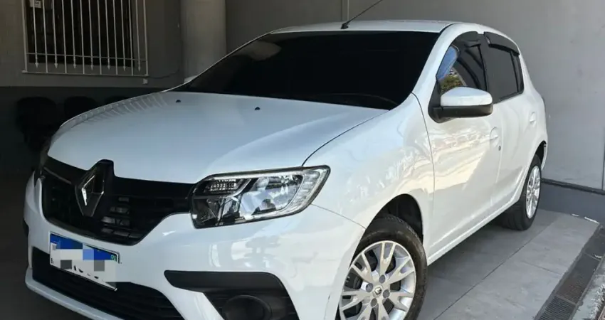 SANDERO COM APENAS 57.000KM