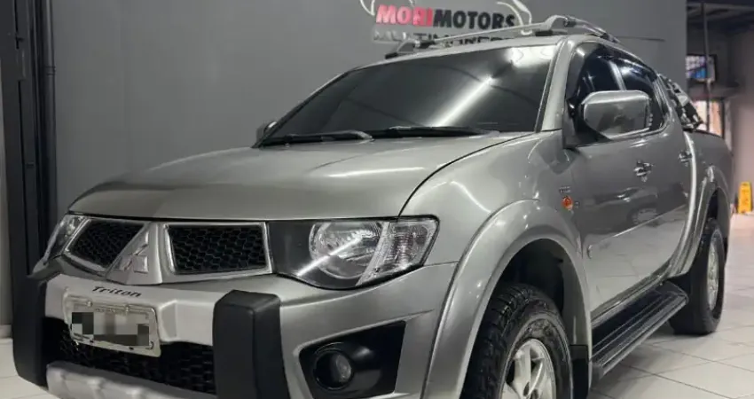 L200 TRITON 3.2 HPE 2012   KM: 337.780   Venha nos fazer uma visita Av. Interlagos, 2230 - Jardim Um