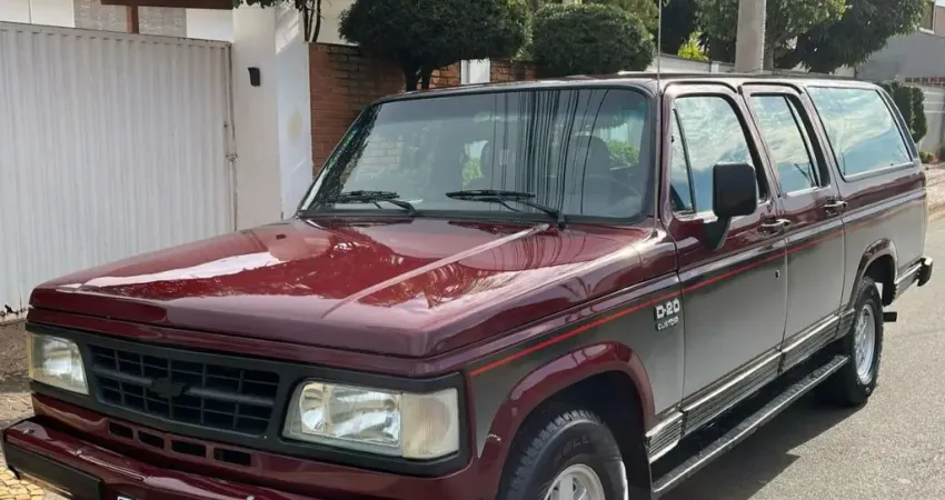 VENDA DE UMA D20 