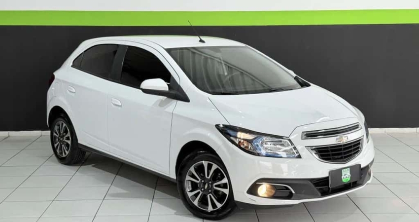 Chevrolet Onix HATCH LTZ 1.4 8V FLEX AUT. 4P - Branca - 2015/2016