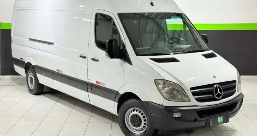 MERCEDES-BENZ SPRINTER 2.2 311 CDI FURGÃO STREET 14 16V BI-TURBO DIESEL MANUAL