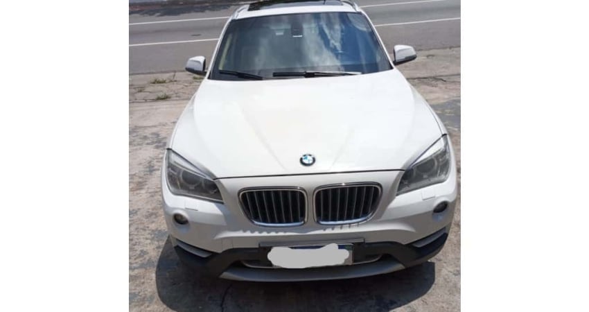 Bmw X1 2014 2.0 20i 4x2 16v gasolina 4p automático