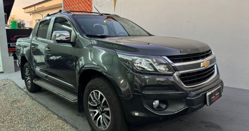 S10 2.8 12V HIGH COUNTRY CABINE DUPLA 4X4 TURBO DIESEL AUTOMÁTICO