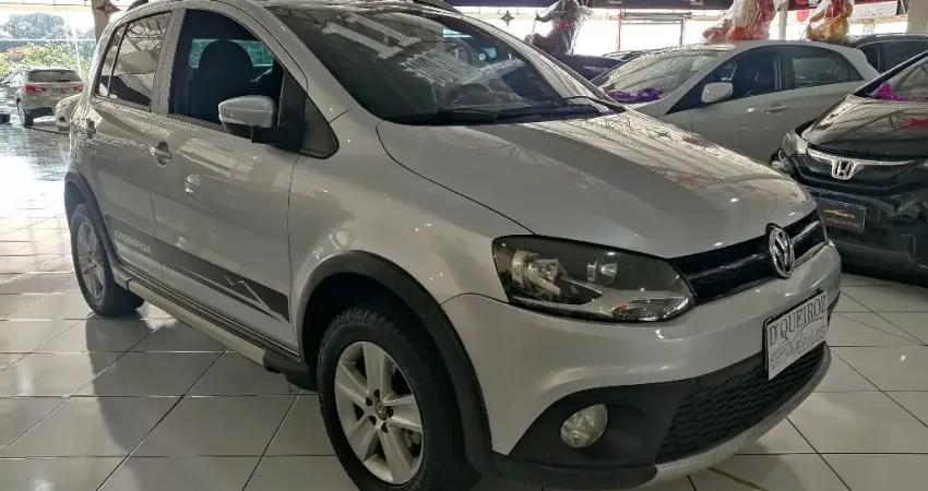 VW CrossFox 1.6 Flex Completo 2011