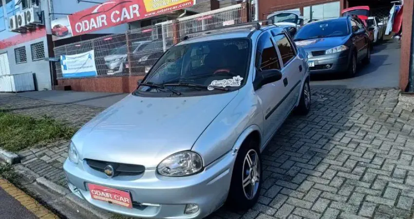 CLASSIC - BÁSICO: TEM AR QUENTE, CÂMERA DE RÉ, CARRO REVISADO 