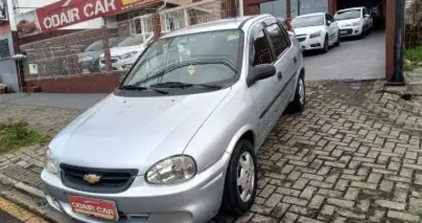 CLASSIC 1.0 BÁSICO - CARRO REVISADO, FINANCIO E PARCELO NO CARTÃO.