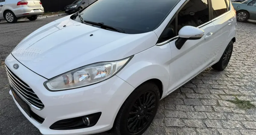 FORD FIESTA 1.6 A6V TITANIUM
