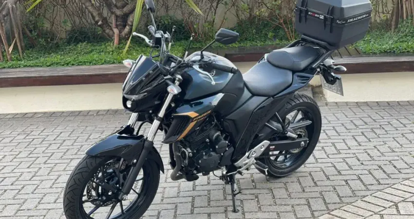 YAMAHA FAZER FZ25 250cm³ FLEX