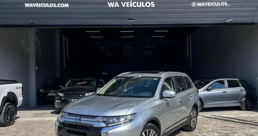 MITSUBISHI OUTLANDER HPE-S 3.0 V6 4X4 5P. 2021