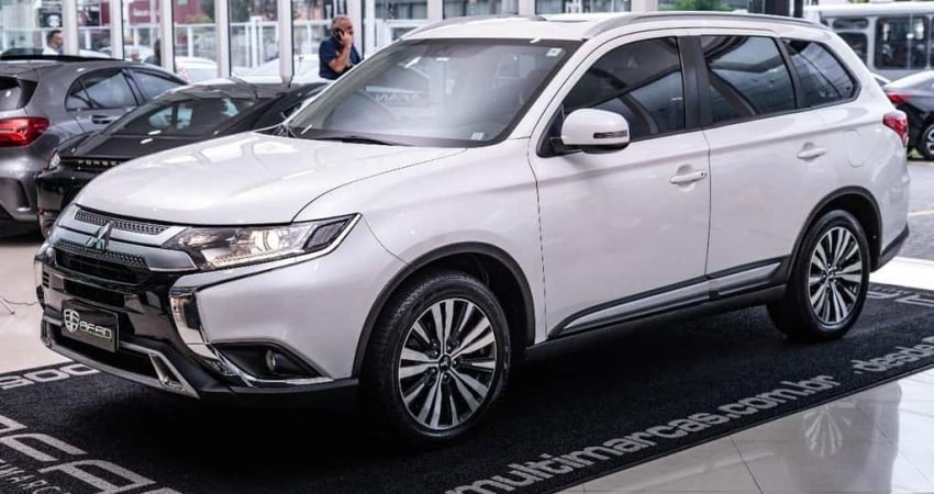 MITSUBISHI OUTLANDER HPE 2.0 160CV 4X2 C/TETO AUT./2020