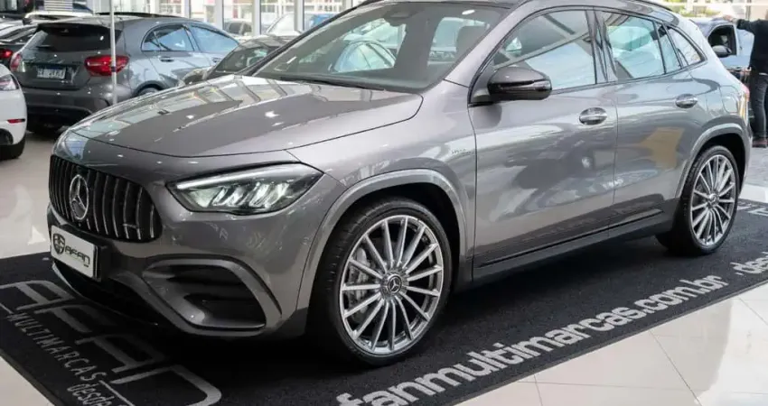 MERCEDES-BENZ GLA 35 AMG 2.0T 306CV 4MATIC C/TETO AUT./2025 - 0KM!