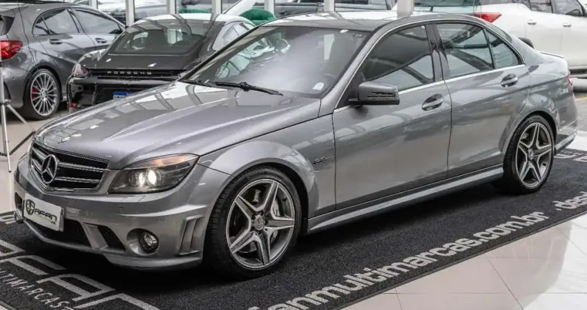 MERCEDES-BENZ C 63 AMG 6.2 457CV C/TETO AUT./2011