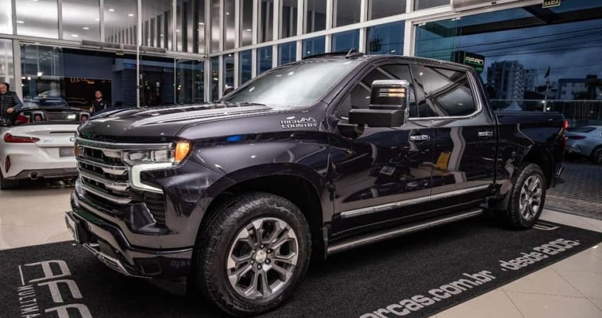 CHEVROLET SILVERADO HIGH COUNTRY 5.3 360CV 4WD AUT./2024
