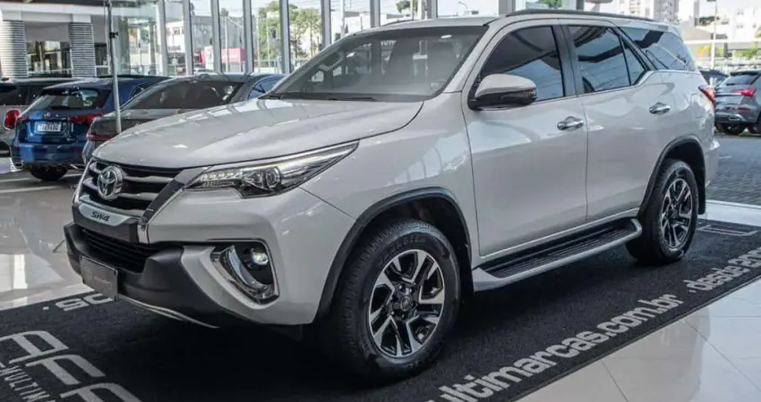 TOYOTA HILUX SW4 SRX DIAMOND 2.8TDI 177CV 4WD AUT./2019