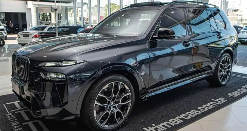 BMW X7 M60i M SPORT 4.4BI-TB 530CV 4WD C/TETO AUT./2025 (HYBRID)