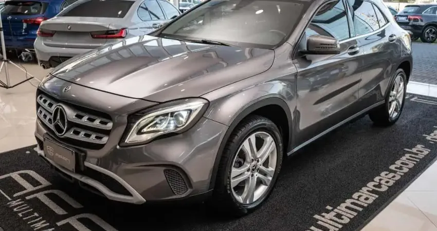 MERCEDES-BENZ GLA 200 1.6T 156CV AUT./2019